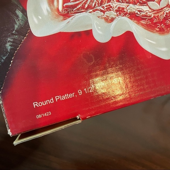 Mikasa Holiday Classics 9.5 serving dish - Picture 5 of 5